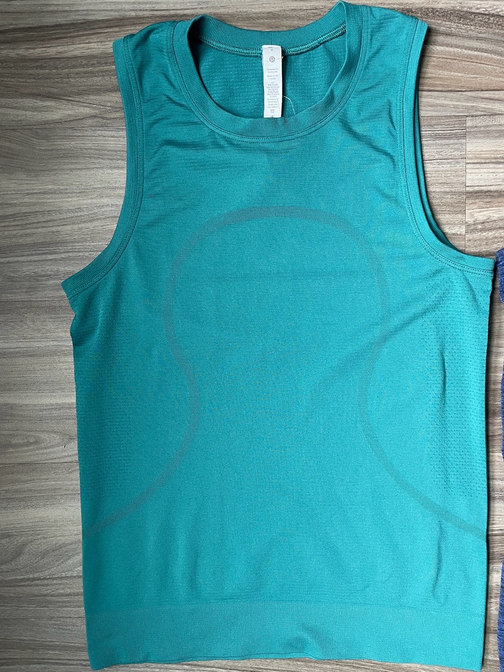 Lululemon swiftly tech breathe relaxed tank size 2